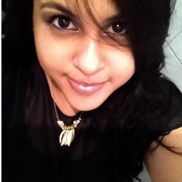 caroIinepereira's profile picture. Se o que eu tivesse fosse apenas mais uma oração
Eu oraria, pois sei que tu sempre me ouves ... ♪ 
http://t.co/I5F0OX2g