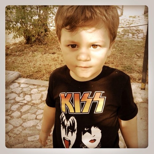 beppedelirio's profile picture. Mani bucate e cuore generoso