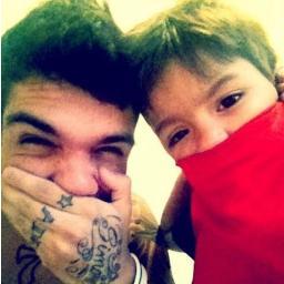 ``Pra te ver sorrir eu posso colorir o céu de outra cor`` @AdrPollo   since: 7/11/12   (FC SEGUIDO E OFICIALIZADO PELO ADR.)