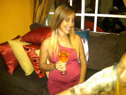 Bendecida con mis 3 Tesoros Jhair,Jhay n J....t..Hermana, Amiga, y compiche de mi Gemela tatiiana..Confio en ti mi Dios:)