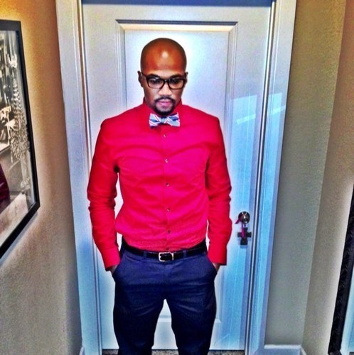 http://t.co/aOan5NY5 
 Clothing Line Owner & Student