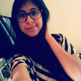 Hola a todo el mundo!! : ) soy belieber latina & amo a Justin Bieber...mi sueño??? Es ser la ollg y conocer a Justin