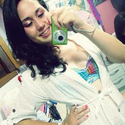 sabaptista_'s profile picture. 16 anos, gaucha, gremista, canceriana, 2º ano ens. médio, mtttttttt ciumenta, sentimental,  idiota, feliz ;)