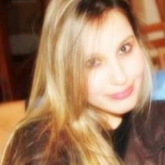 18 anos, paulista, sagitariana, estudante de direito e blá blá blá... Bjs, me liga!