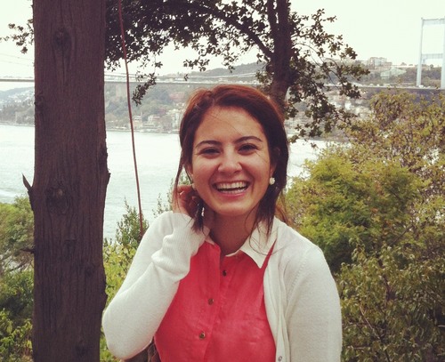 Marmara University Fine Arts graduate.Star porcelain(Yıldız Porselen) works as a designer.