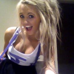 SexySlutBitchxx's profile picture. Just follow me if you want to see naked/slutty girls.