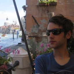 Hoops_0305's profile picture. 