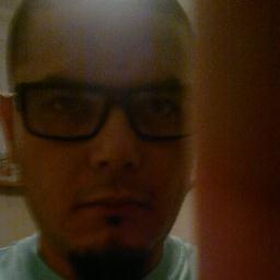 pony2dayan's profile picture. QUE EL MUNDO SE DESMORONE MIENTRAS NOSOTROS NOS AMAMOS...