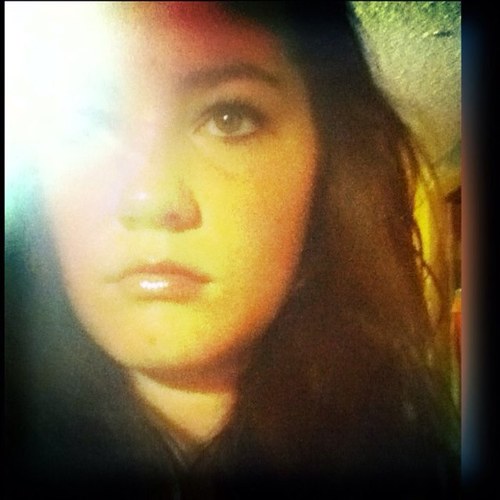 kaylabinish's profile picture. 