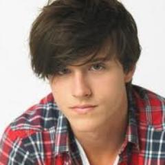 17 l I am the new guy at Anubis House l Don't be fooled by me I've got a sceret
