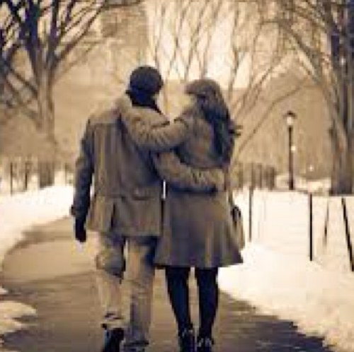 TheGFDiaries_'s profile picture. Here to tweet everything about the relationship that everybody wants. :) He's the One. 1.1.12. ❤