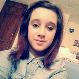 im single and it's staying that way, follow me and i will follow you back babeey:)