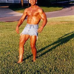 Im Italian & Irish born in upstate New York, bodybuilding is my passion ,fitness is my lifestyle. I took 2nd in npc coast to coast show here in Tampa fl.