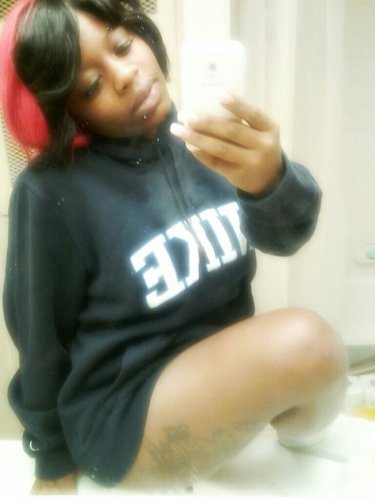 FmoIG: HoneySoHigh_x .. But Ayee Yu Lost ?? Den Follow Me !! Im #TeamFollowBack So Gone An Hit Dat Button (: But Yu UnFollow Me I UnFollow Yu !