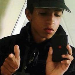 ~ 16 anos; Futebol; Família; São Paulino; Amigos; Balada;~ .