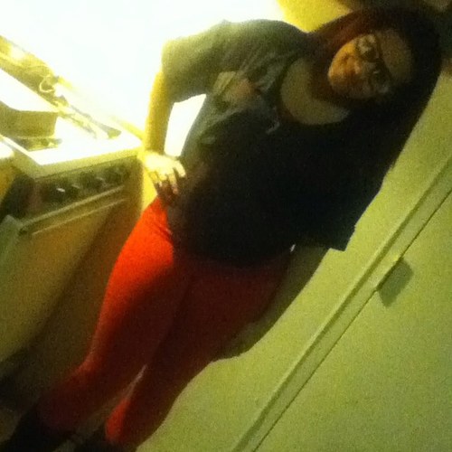 lizzi3_jujubutt's profile picture. I am who I am. I'm pretty normal. I'm not perfect. I run into things, I trip, I spill food, I say stupid things. But thats just me ♥ #TeamTaken #TeamBreezy