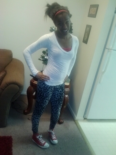 i Am a Cool Person Like To Chill & Lovinqq Adrain 11/17/12 :-)