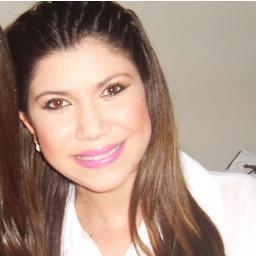Simpatia não é comigo, não dou sorrisos para o vento, quem fala com todo mundo é politico, não forço amizades. UFRN-Pedagogia 2012.1