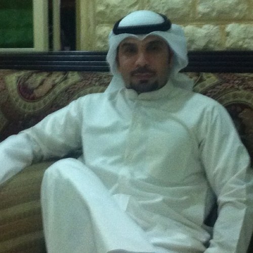 لا تبحث عن شخص تتمناه فيجعلك عبدآ٠٠٠٠٠٠٠بل ابحث عن شخص يتمناك فيجعلك ملكآ٠