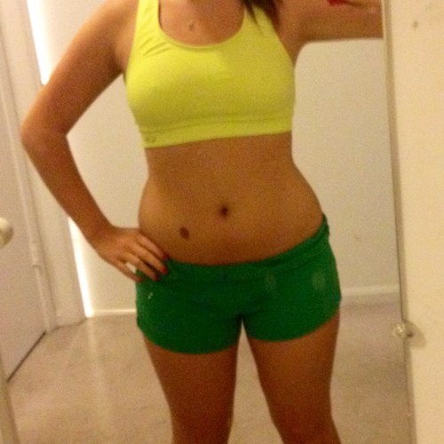 I'm a vegetarian, 19, in college, and recovering from binge-eating disorder. Height: 5'1, hw:144, cw:135, gw1:130 gw2:124, gw3:116, ugw:110. Love the fit fam!!