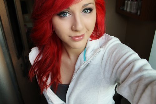 Hey! My name is Olivia! Texan, Chef, and huge  music fan! Follow me! xoxo ~Olivia