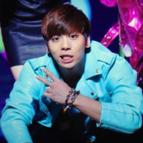 จงฮยอนชายนี่ ๐๙.๐๔.๒๕๕๕ @SHINeeOnew__BTH @SHINeeJH__BTH@SHINeeKey__BTH @SHINeeMH__BTH @SHINeeTM__BTH #บรรเจิดแฟม.