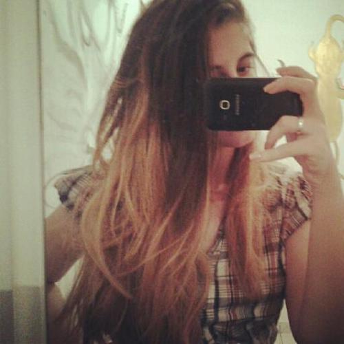 Tenho 18 anos e sou dona do blog Me leva pra você?
