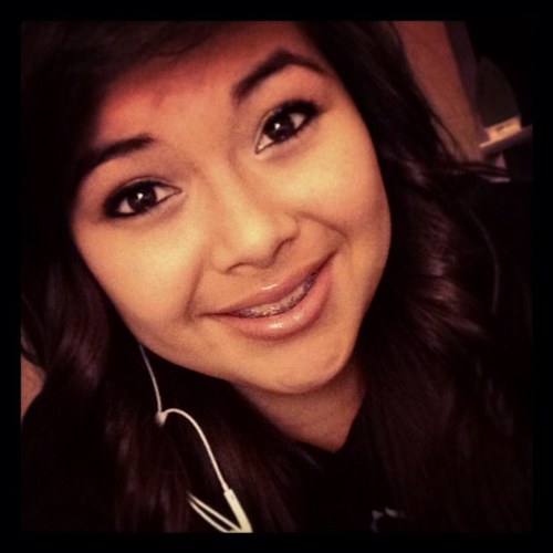 Single & dgaf (: 
@RindaDuncan ; my ride or die chick till the end 
• double r'z lol 
Hate on it , mess with one u mess with the otha too.
Lovee ya^_^