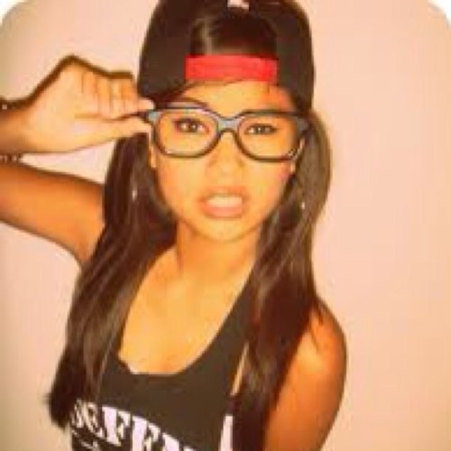 |Drea ❤| | Single.  | | parody| | @Im_Legittt | kbye. ✌
