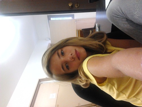 giulia171112's profile picture. 