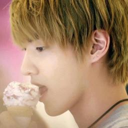 121210 K R I S ♥ © my fam เชิญฟอล @ohsebth_ @zitaobth_ @byunbaekbth_ @luhanmbth_ @parkchanbth_ @suhobth_ @laybth_ @dobth_ :$ ฟอลมาไม่คุยเฮียงอน! #ฟอลแบ็คบอท