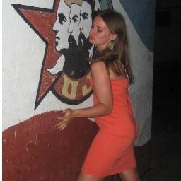 SarahT499's profile picture. 