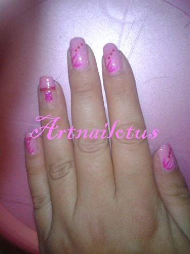 artnailotus's profile picture. Je suis une maman de 31 ans qui adore le Nail-art et la Fimo. http://t.co/4ohbjt4u et http://t.co/4MRY3Rn6