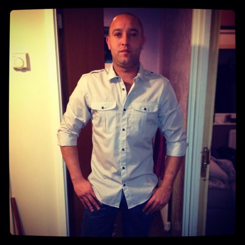 BenGodfray's profile picture. Life's too short, enjoy yourself!!! Darts mad and i've got drum and bass in my veins!!!!!!!