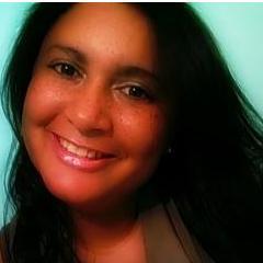 AlienaMempis's profile picture. ჱܓ Uma pessoa muito feliz.
A very happy person.
Una persona muy feliz.