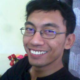 Hidup terbentuk dari masa lalu, dijalani saat ini, dan direncanakan untuk masa depan. Apapun itu harus membuat hidup lebih berarti.