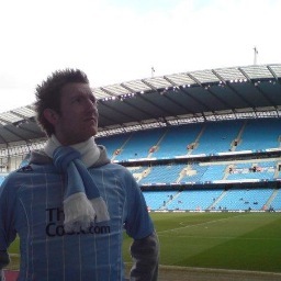 Man city fan, geek and IT desktop support.