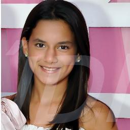 Meuu passado eu não vivi, meu presente começa agora e meu futuro vai supreender muita gente. (:
   Seguee aêe ;] . Marinna Marques.