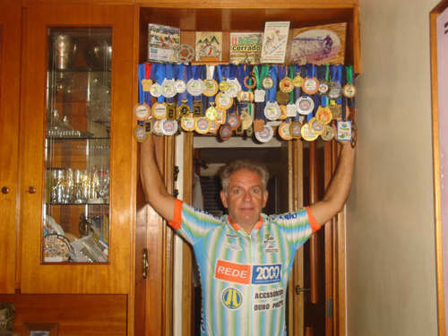 paulindentista's profile picture. Cirurgião Dentista e Ciclista nas horas vagas. CONSERVADOR E CRISTÂO