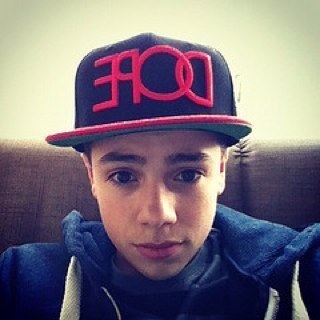 EliteEmirates's profile picture. #daydreamer #emirates #goonerforlife #arsenal #fuckhaters #originality #cypriot #lol #a$ap #99problems #misfits #Giroud #Cazorla #Chamberlain ok' im done! ;P