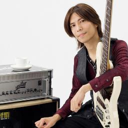 福岡の音楽家。E.Bass/W.Bass。Xotic/Momose/Godin/FumiSound/Aguilar/GraceDesign/Logic/Cubase/FinalCutPro/ Pop.Jazz.R&B.Funk.Latin.Fusion.Gospel.吹奏楽.洋邦楽.Mixing.Direction