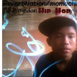 Momachil's profile picture. FIGHT FOR FREEDOM :))