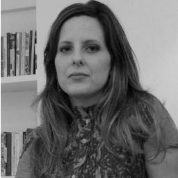 twitter de frases da Tati Bernardi. Dona: @heytrics