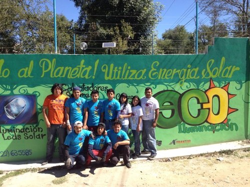 Pequeña enpresa dedicada a acercar las Energias Renovables a mas Gente. Principalmente los mas Vulnerables