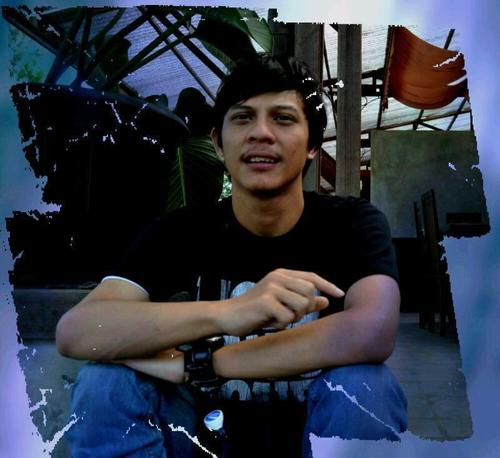 aromzie's profile picture. 