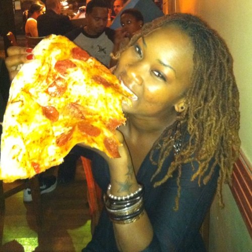 luvleedee22's profile picture. ✌