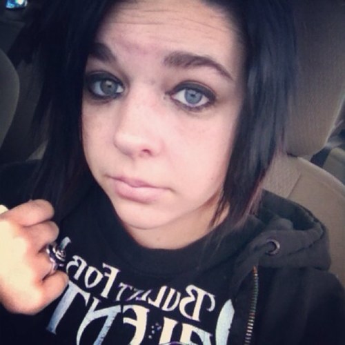 Kari. Potterhead. Tribute. Loves Halloween. Reads Books. Eats Candy. :D