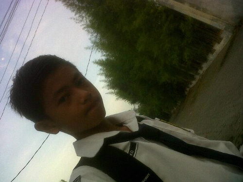 Follow @erik_lim23 mention for folback #thank's