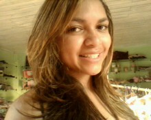 Sou super extrovertida e mga,gosto de saircmos amgos e curti a vida cm amor e mtas amizades.
menina do sorriso facil e adoloo pessoas assim tmb.q saiba APROVEIT