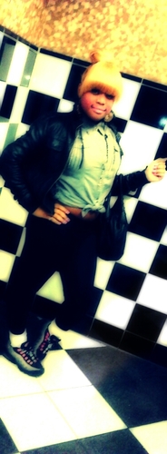 To Know Me Is To Love Me , Go Follow Me And My Twinn @PrettyBooDawqAh ♥ #TeamVirgo Gotta Love Us ♡ Follow Me Im The Leader :)